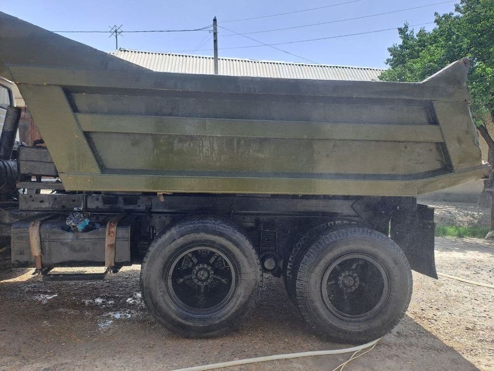 Kamaz sotiladi ramasi butun — 7