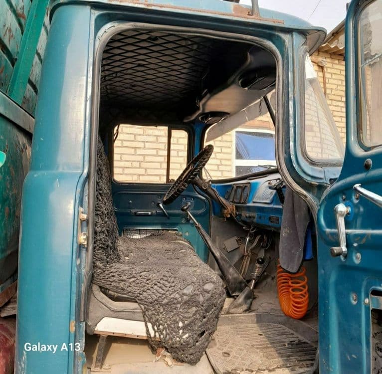 ЗИЛ самосвал сотилади Бирон жойида айби йок — 4