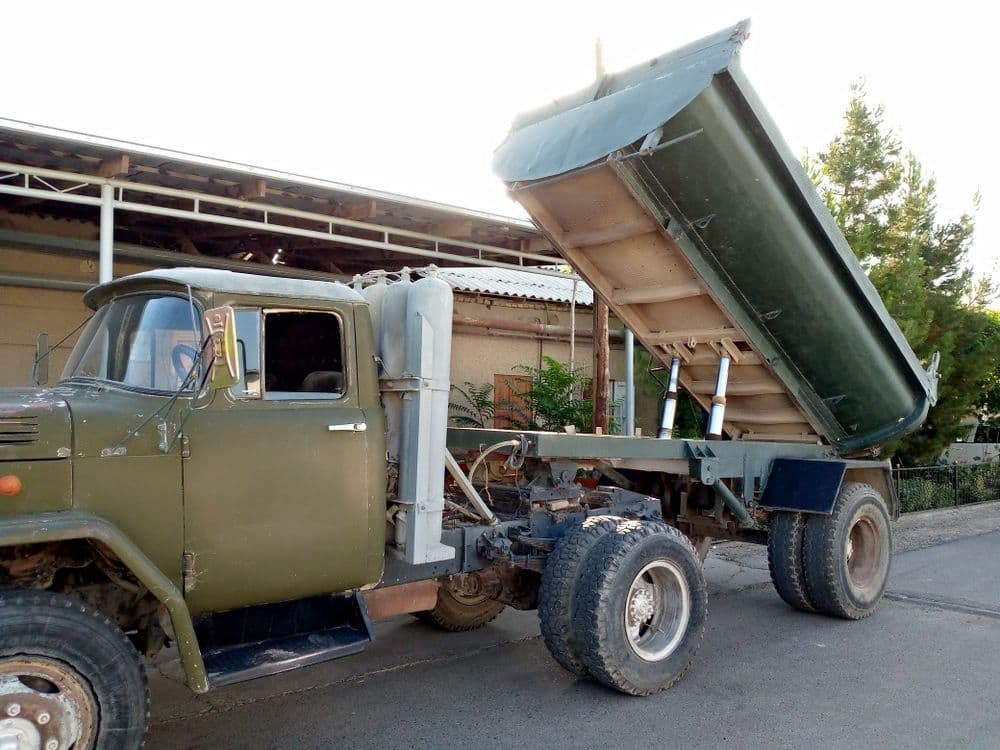 ЗИЛ 130 в1 тягач — 3