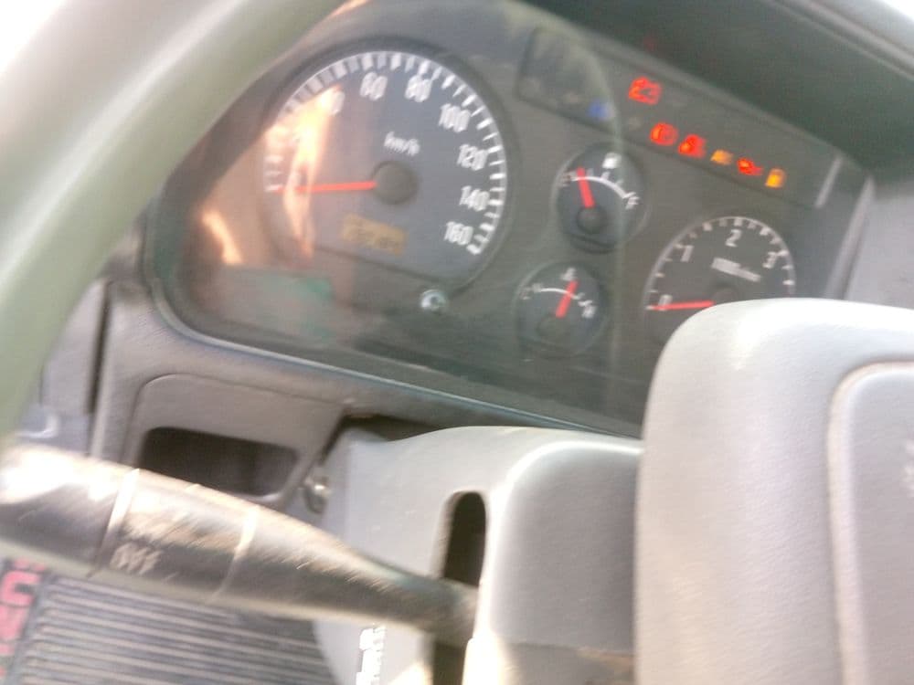 Isuzu Samosval Sotiladi — 6
