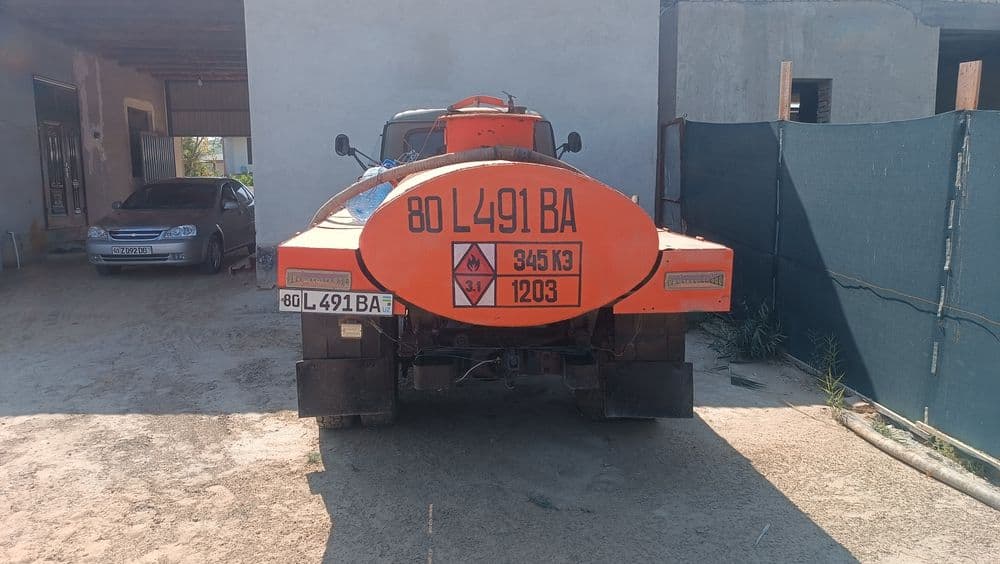Gaz52 benzavoz.. — 2