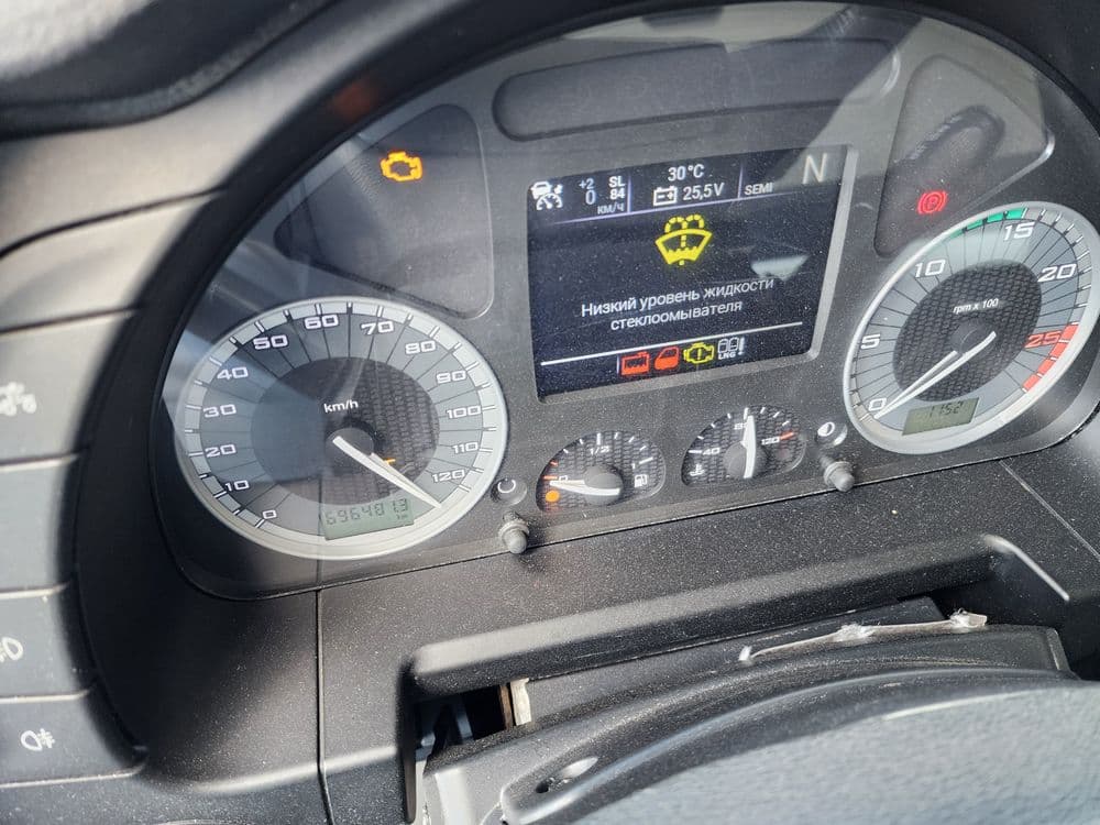 IVECO 460 talik 2018 yil 65.000 $ — 6