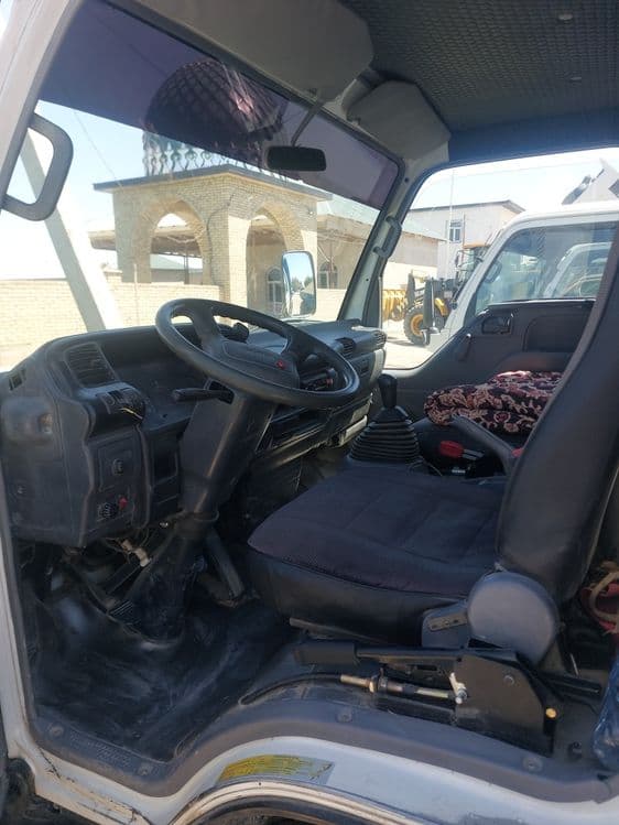 Isuzu samosval sotiladi — 6