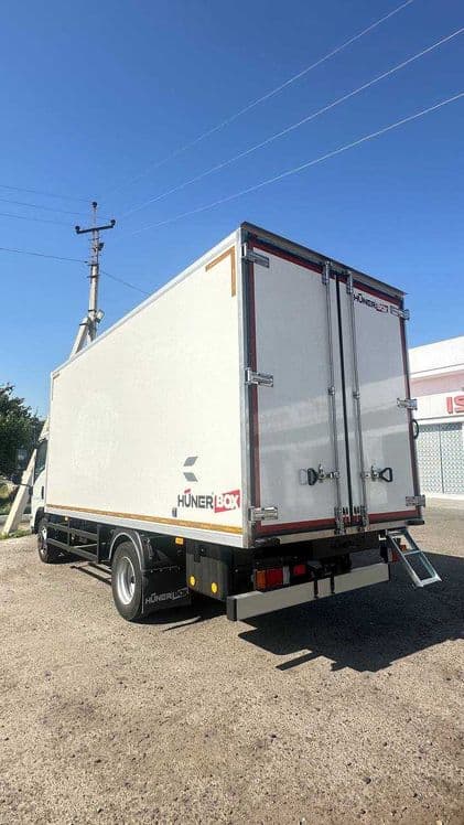 ISUZU NPR75L-K Avtofurgon (izotermik) Muddatli to'lov 18 oygacha — 2