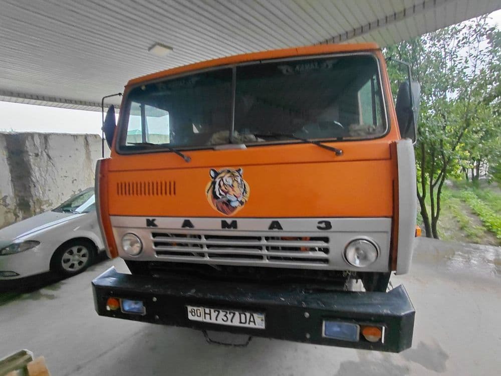 Kamaz 5511 samosval — 1