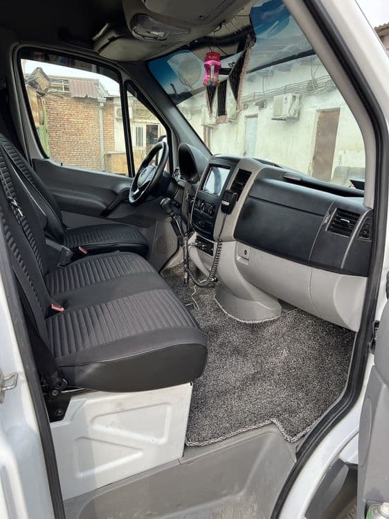Продается Mercedes Sprinter — 4
