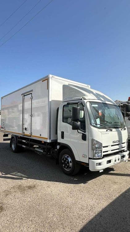 ISUZU NQR90L Avtofurgon (izotrmik kuzov) Muddatli to'lov 18 oygacha — 1