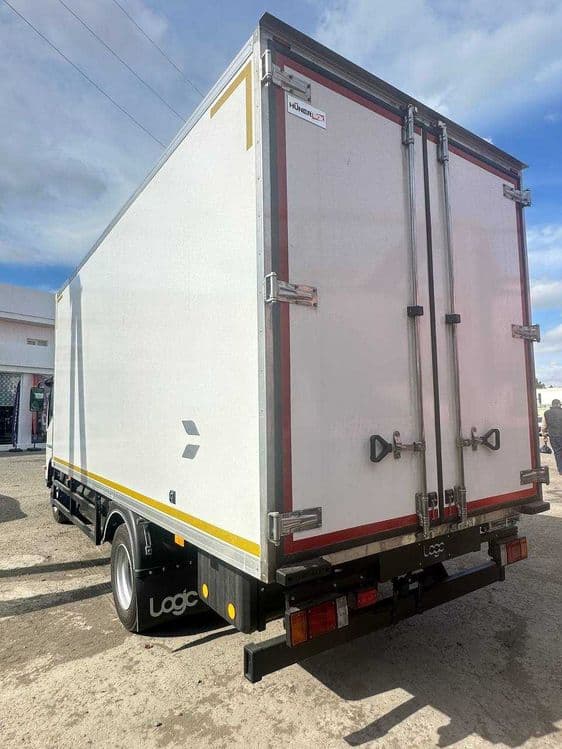 ISUZU NPR82L CNG Furgon (izotermik kuzov) Muddatli to'lov 18 oygacha — 2
