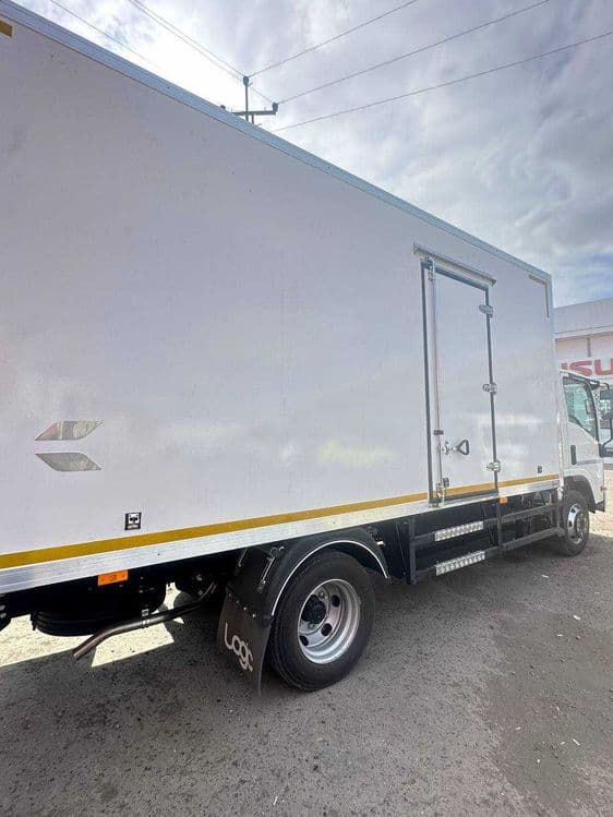 ISUZU NPR82L CNG Furgon (izotermik kuzov) Muddatli to'lov 18 oygacha — 4