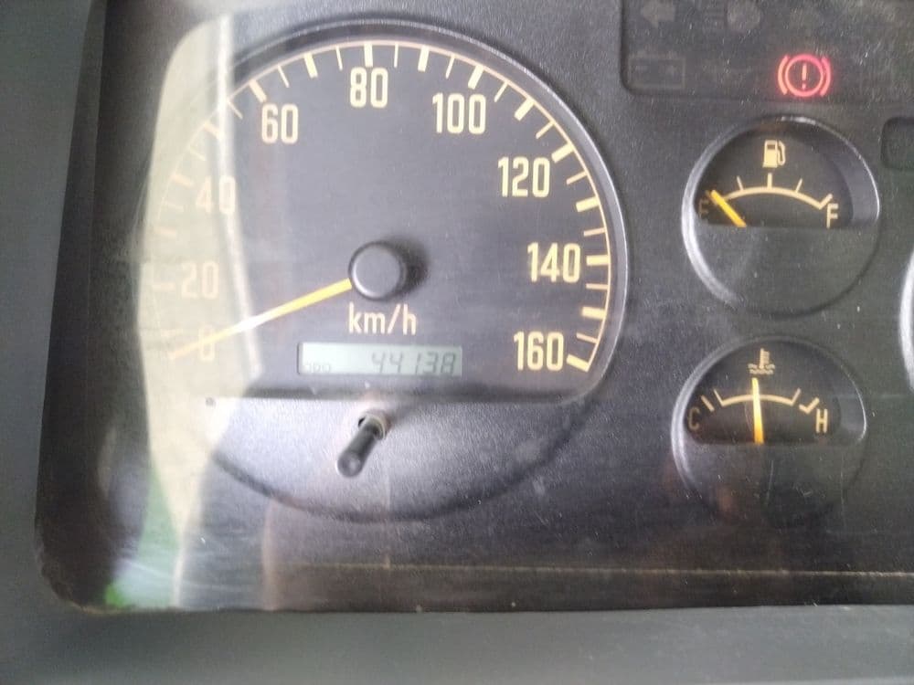 Isuzu 5 tonnalik refrijator  holati idial gaz metan 2 ta 150 talik — 5
