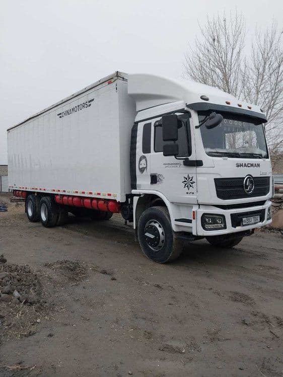 SHACMAN L3000  Furgon — 2