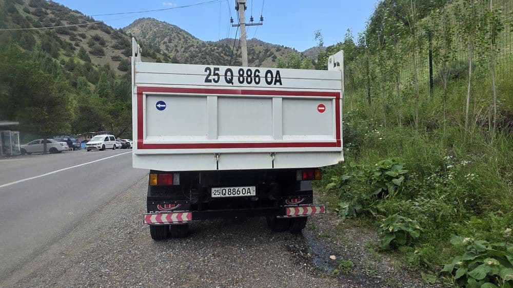 Автомобиль ISUZU — 5