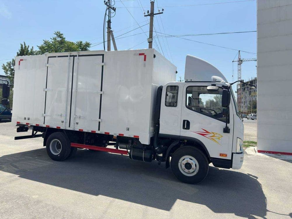 Автофургон FAW Tiger  4x2  спалнилик. 7 тонналик !!! — 6