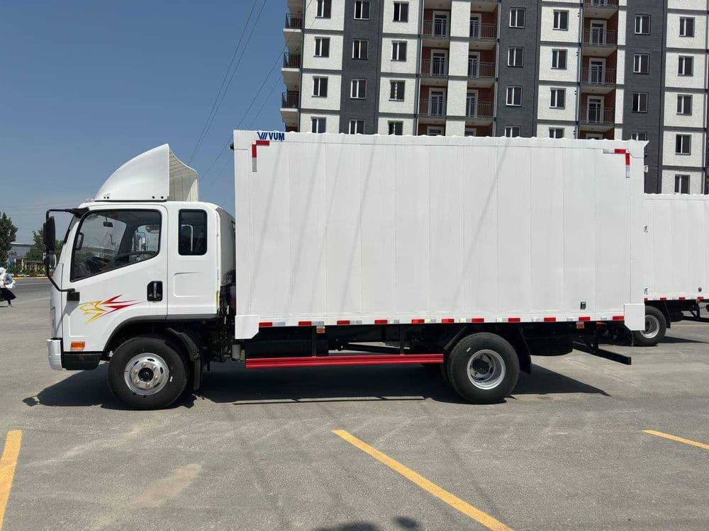 Автофургон FAW Tiger  4x2  спалнилик. 7 тонналик !!! — 7