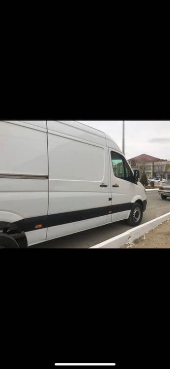 Yuk mashina mersades sprinter — 6