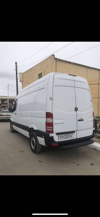 Yuk mashina mersades sprinter — 7