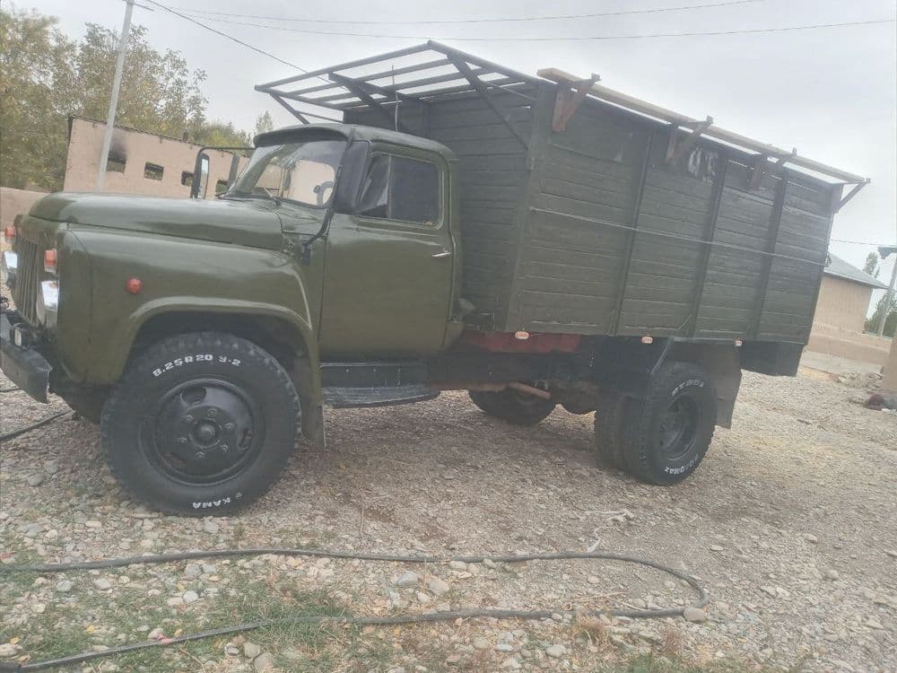 Gaz 53 bortli  1984 — 3