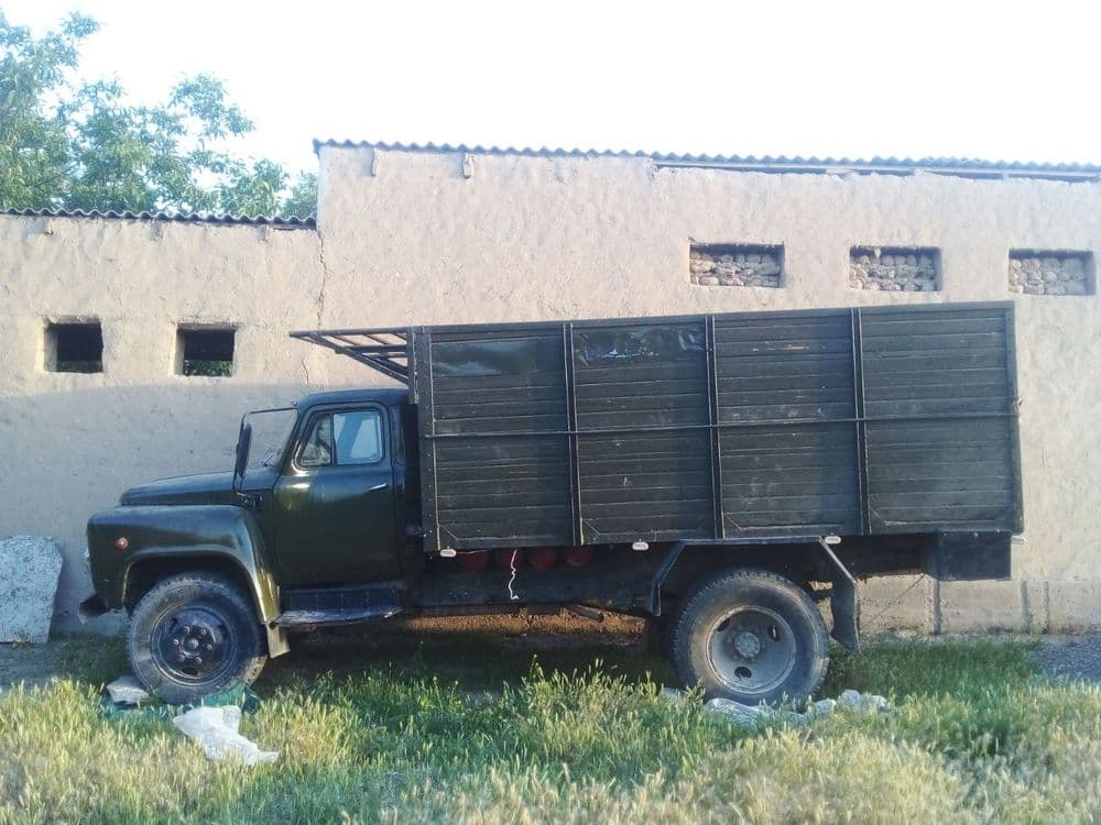 Gaz 53 bortli  1984 — 6