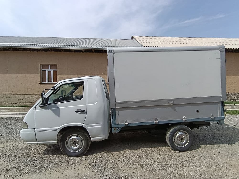 Isfana furgon sotiladi srocni — 1