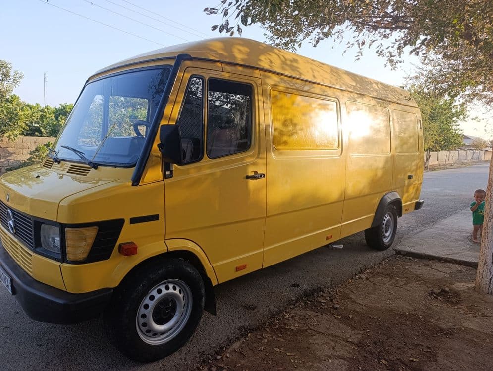 Mersedes benz 1992 yil furgon — 5
