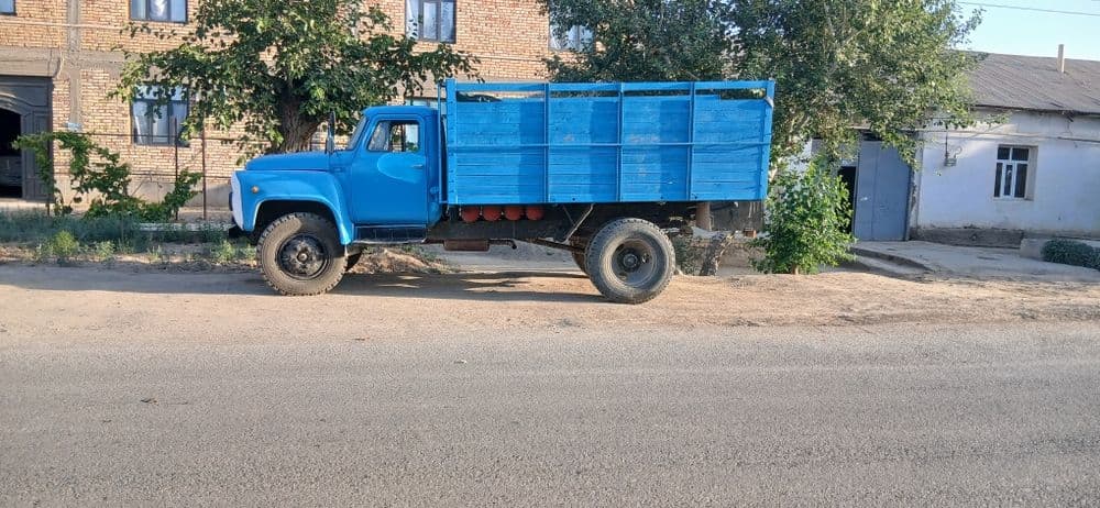 Газ 53 сотилади  оласиз минасиз — 1
