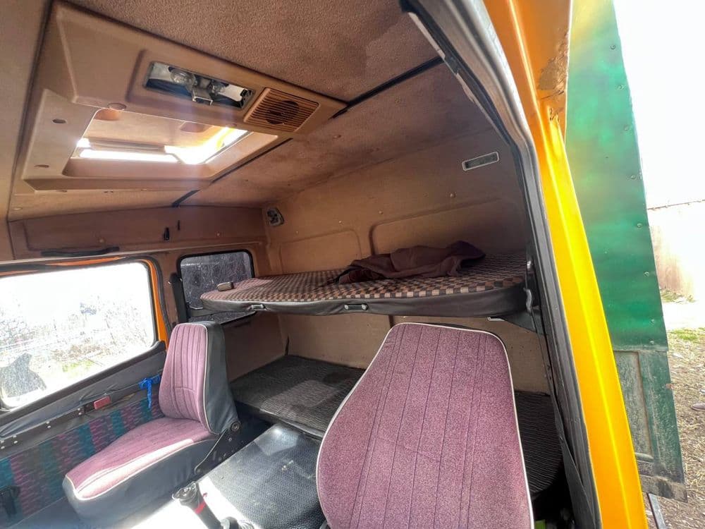 Mercedec benz 817 D — 7