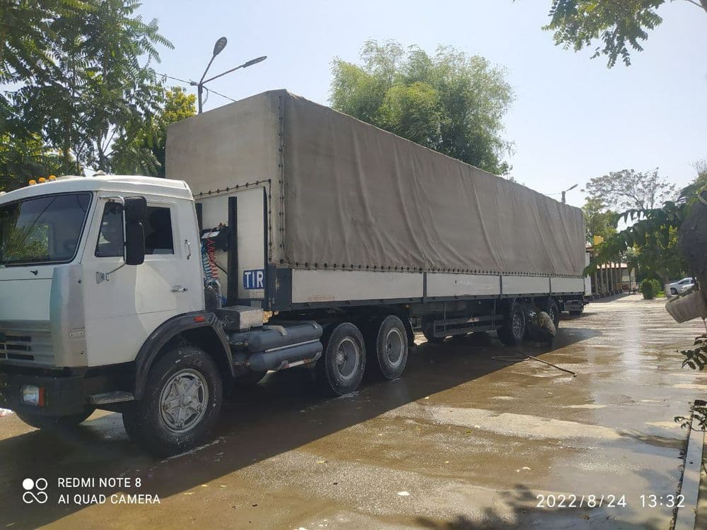Kamaz sotiladi pritsepi bilan — 3