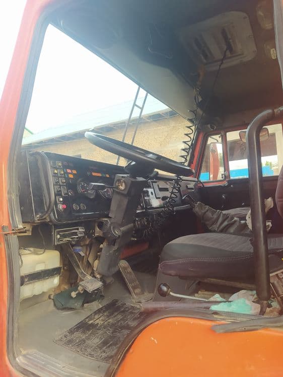 KAMAZ euro2 2005 yilda chiqarilgan metan gaz balonlari bor xolati aʼlo — 6