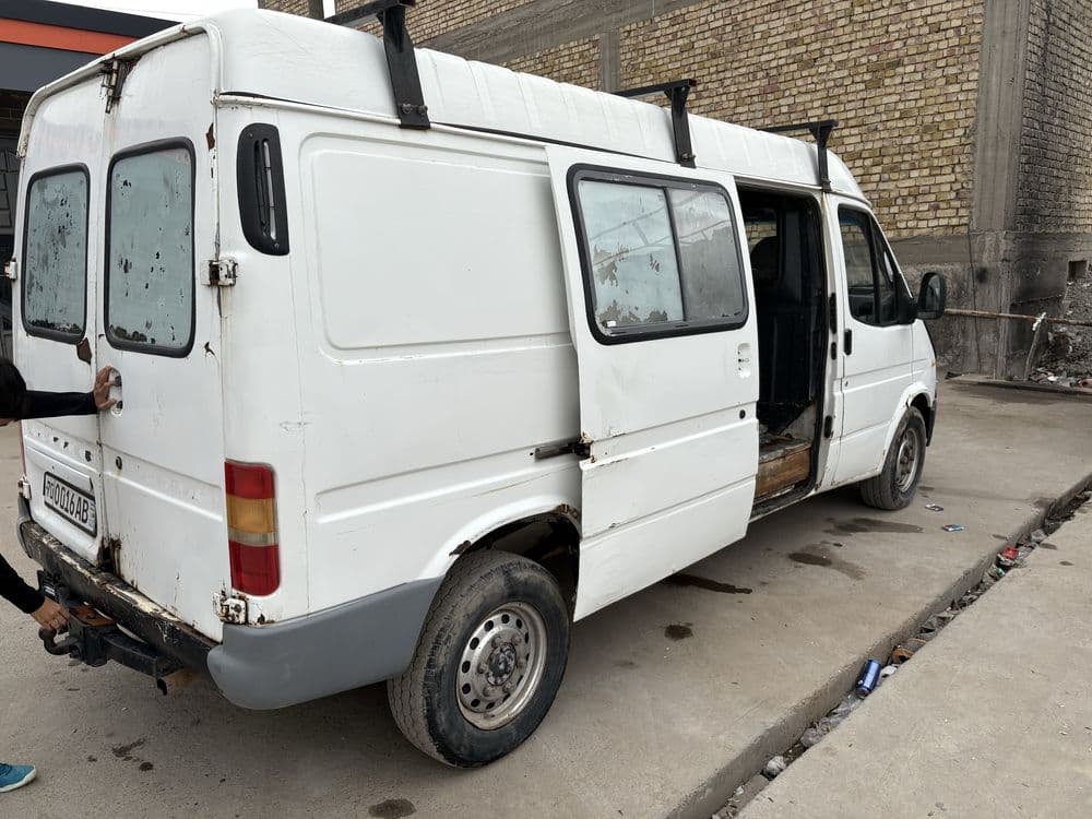 Ford transit furgon — 1