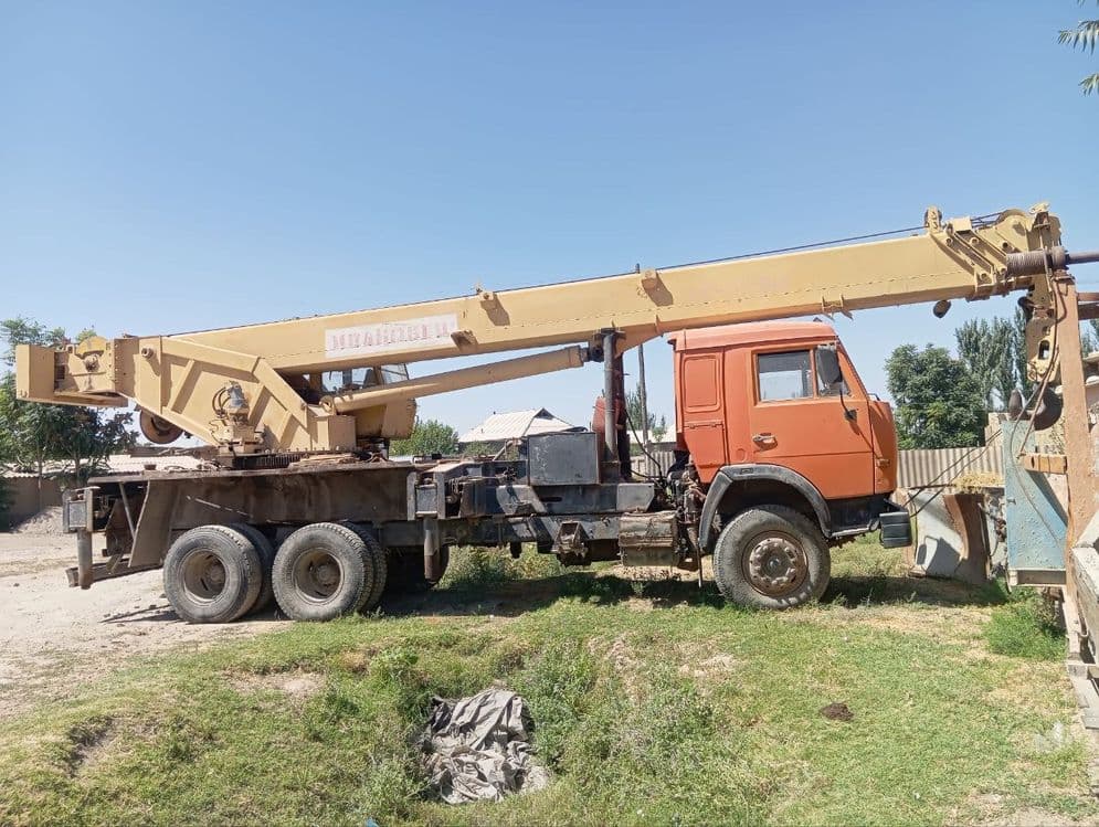 Avto kran Srochni sotiladi 32tonna 31,5m — 1