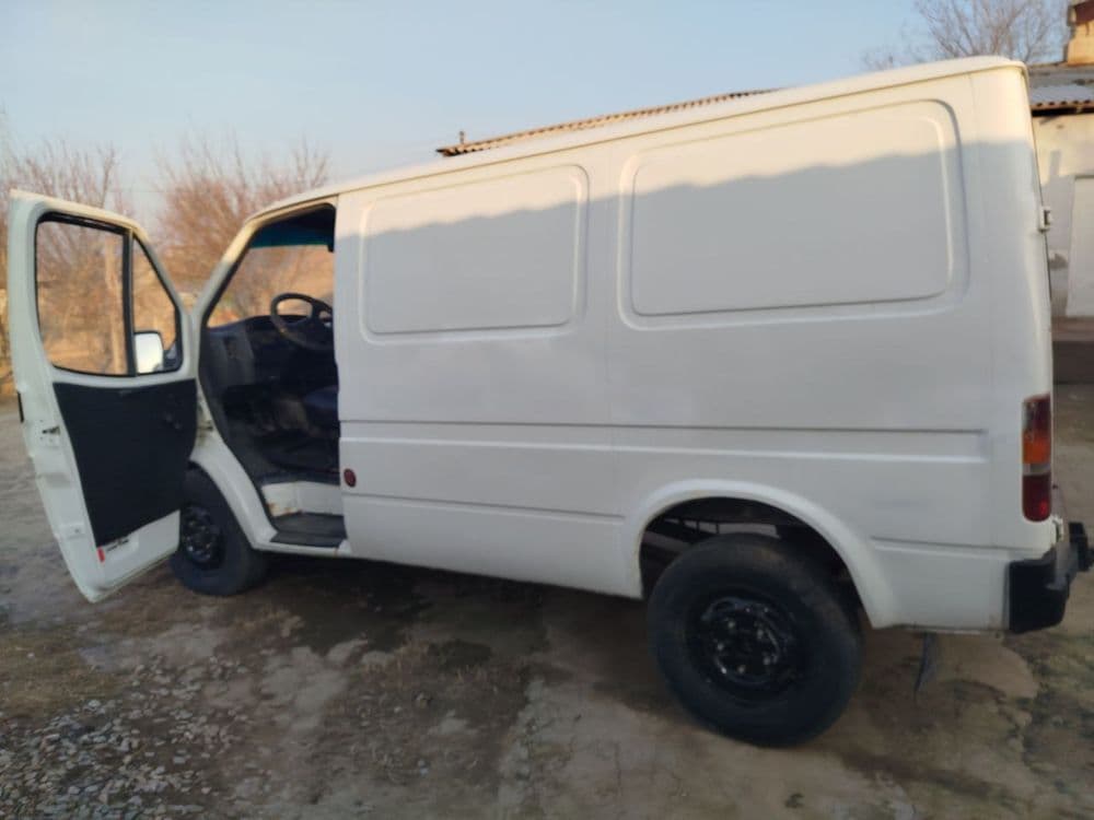 Ford mashinasi tayyor beznis qilish uchun — 4