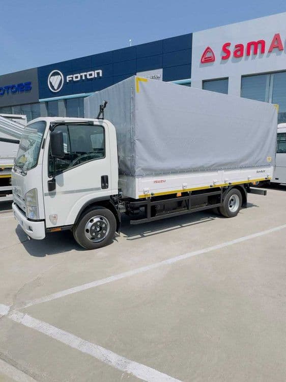 Isuzu ISUZU NPR 82 L CNG Бортовой с тентом 2026 года — 1