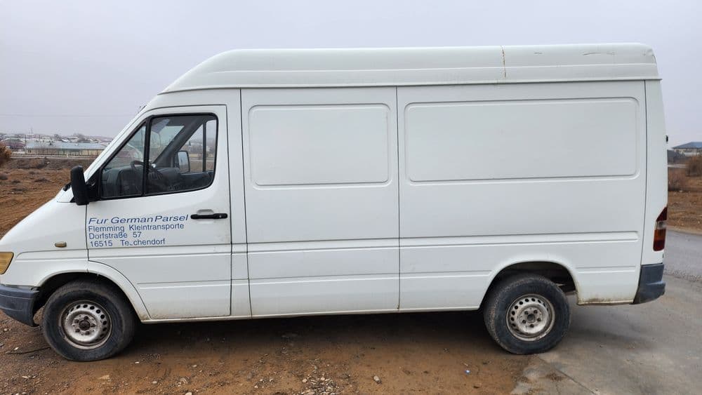 Mercedes sprinter — 4