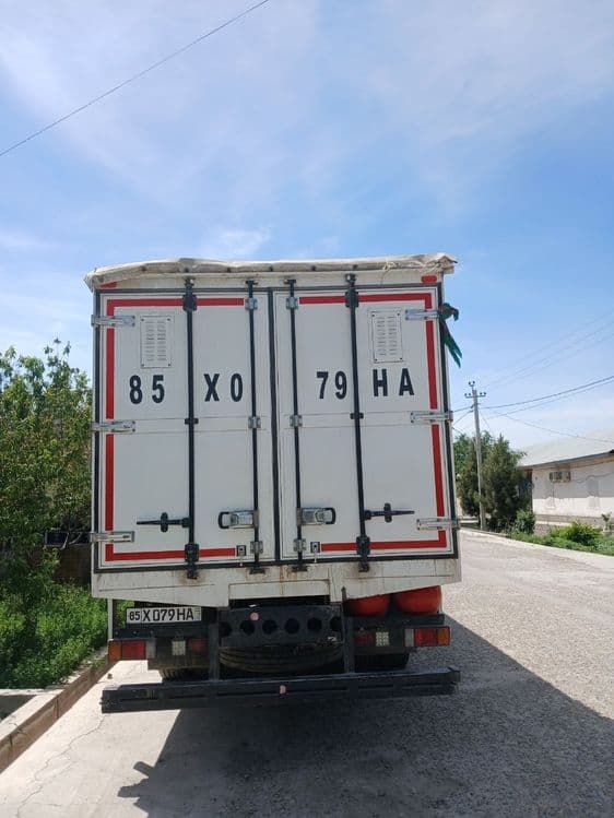 Сотилади исузу 10 тоннали краскаси тоза кам,иликги йук — 4