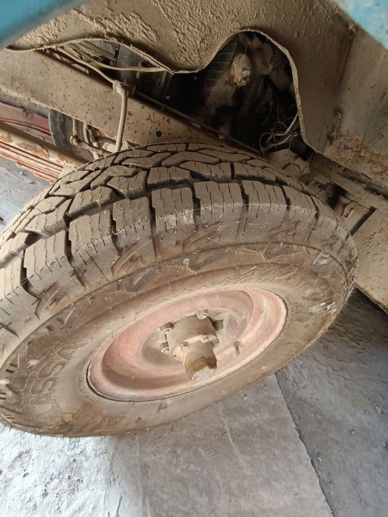 Uaz sotiladi bortli — 4