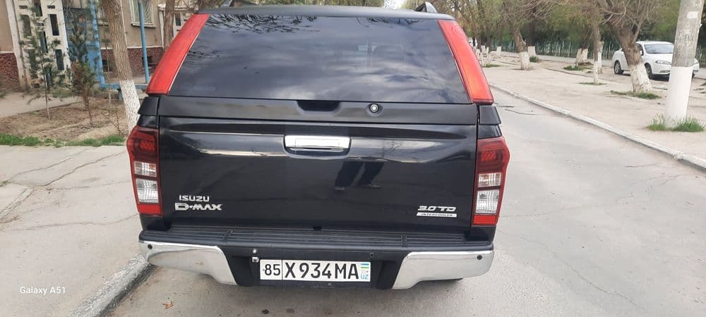 Isuzu D.Max 4×4 Arenda pikap 4dona — 2