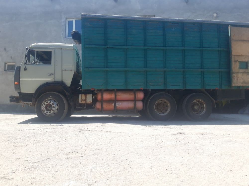 Kamaz sotiladi 53212 — 1