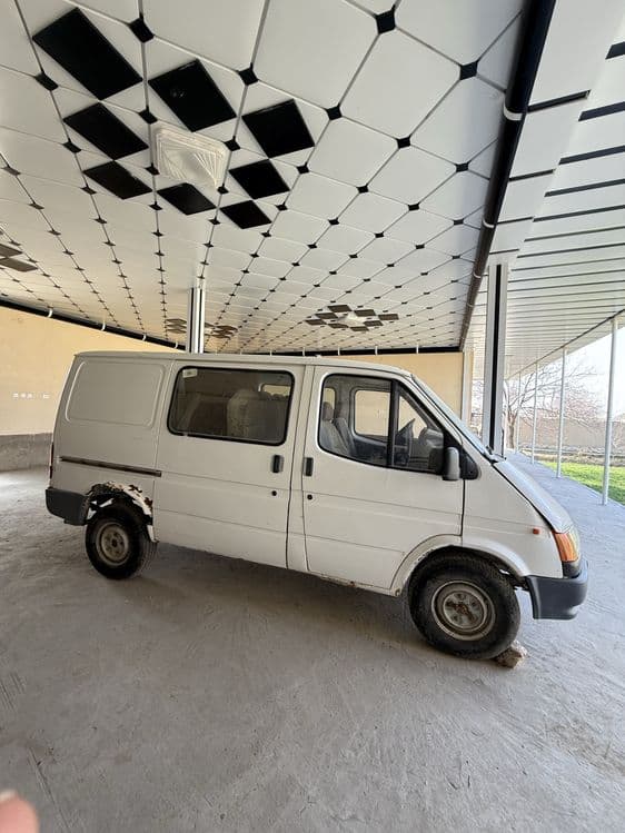 Ford transit furgon — 4
