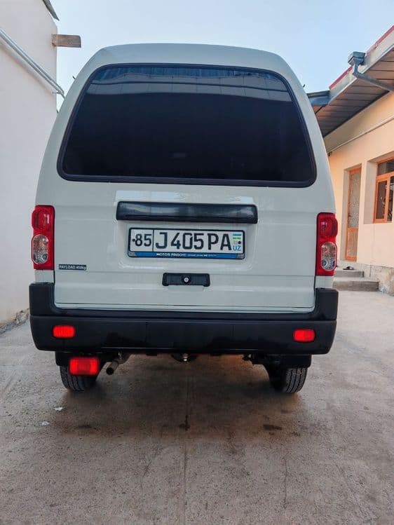 Сотилади. дамас VAN юк фургон 2025 йил — 2
