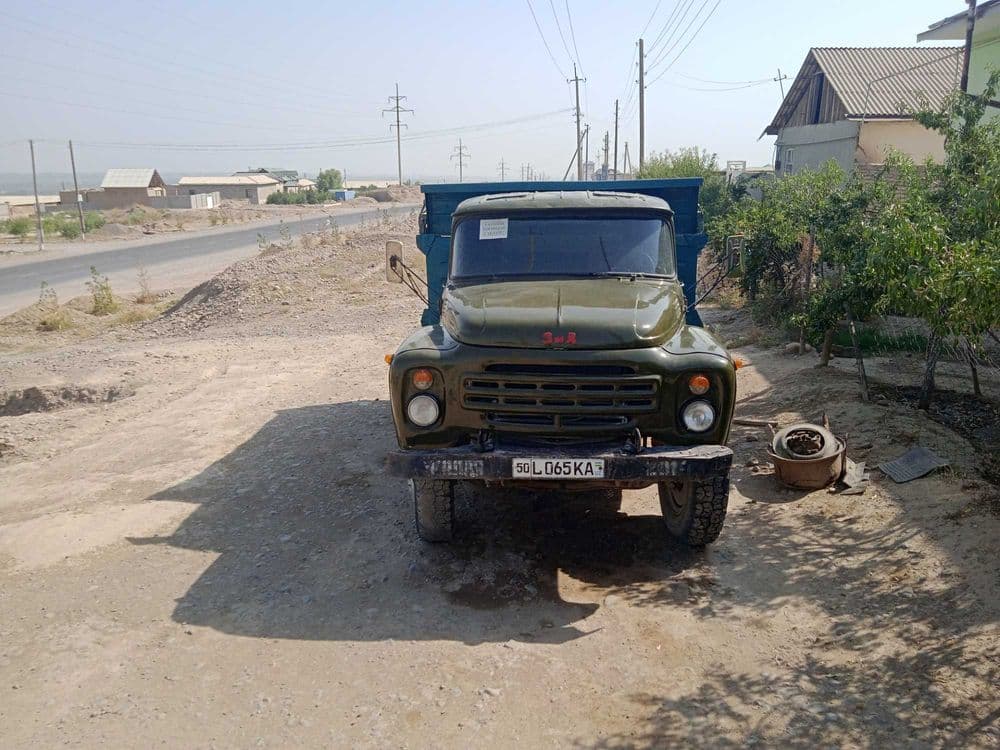 Zil 4502 sotiladi — 1