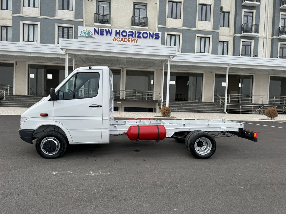 Mercedes Sprinter 410D Sotiladi! — 4