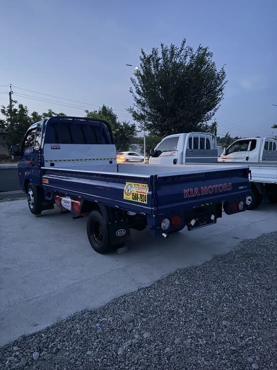 sotiladi kia bongo 1.2 ton  2012 yil — 4