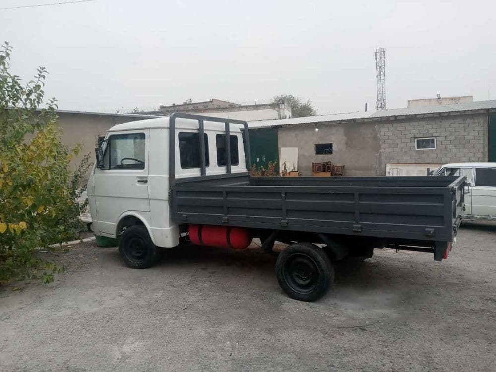wolksvagen transporter — 3