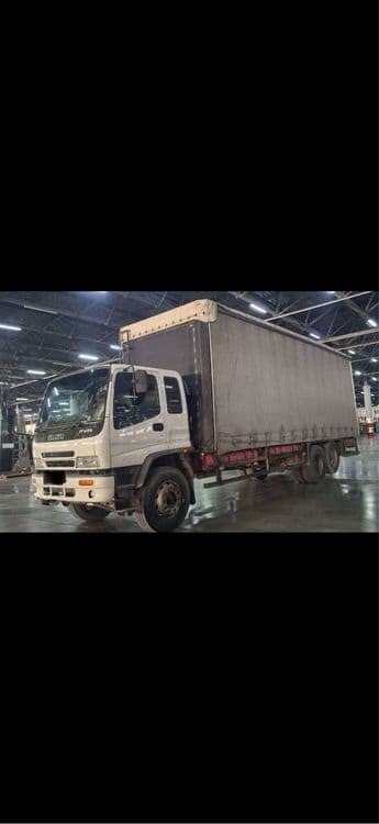 Isuzu 10 T tentli kraska yöq