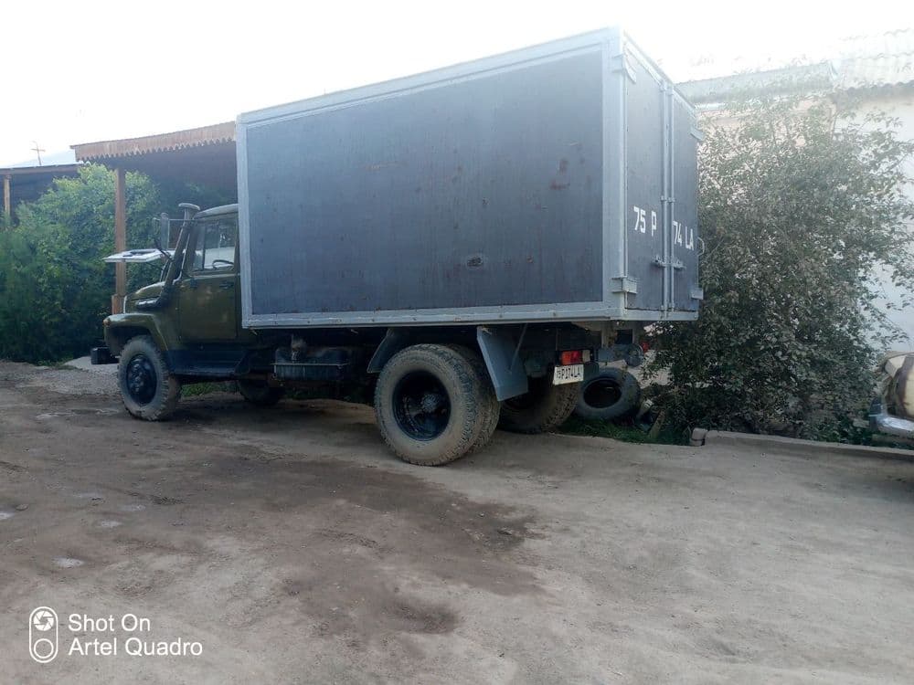 ГАЗ 3309 фургон. — 4