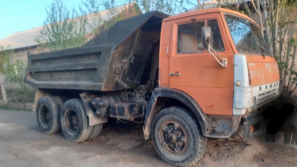 Kamaz 5511 zavodskoy Samosval sotiladi. Manzil: Beruniy tumani. — 1