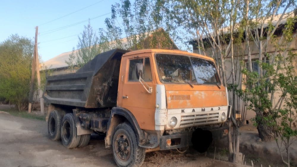 Kamaz 5511 zavodskoy Samosval sotiladi. Manzil: Beruniy tumani. — 2