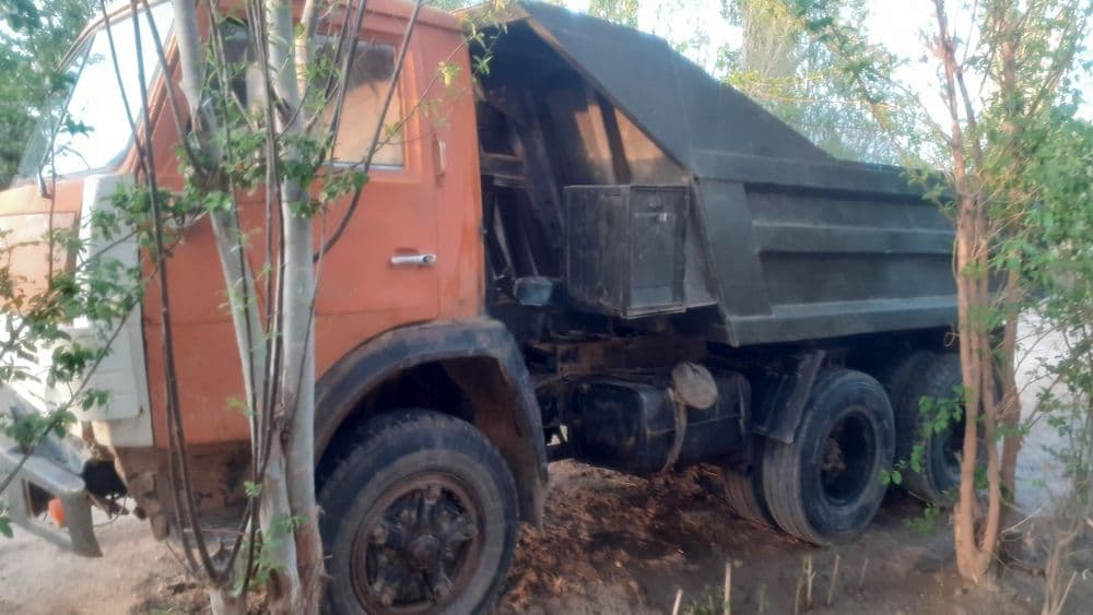 Kamaz 5511 zavodskoy Samosval sotiladi. Manzil: Beruniy tumani. — 6