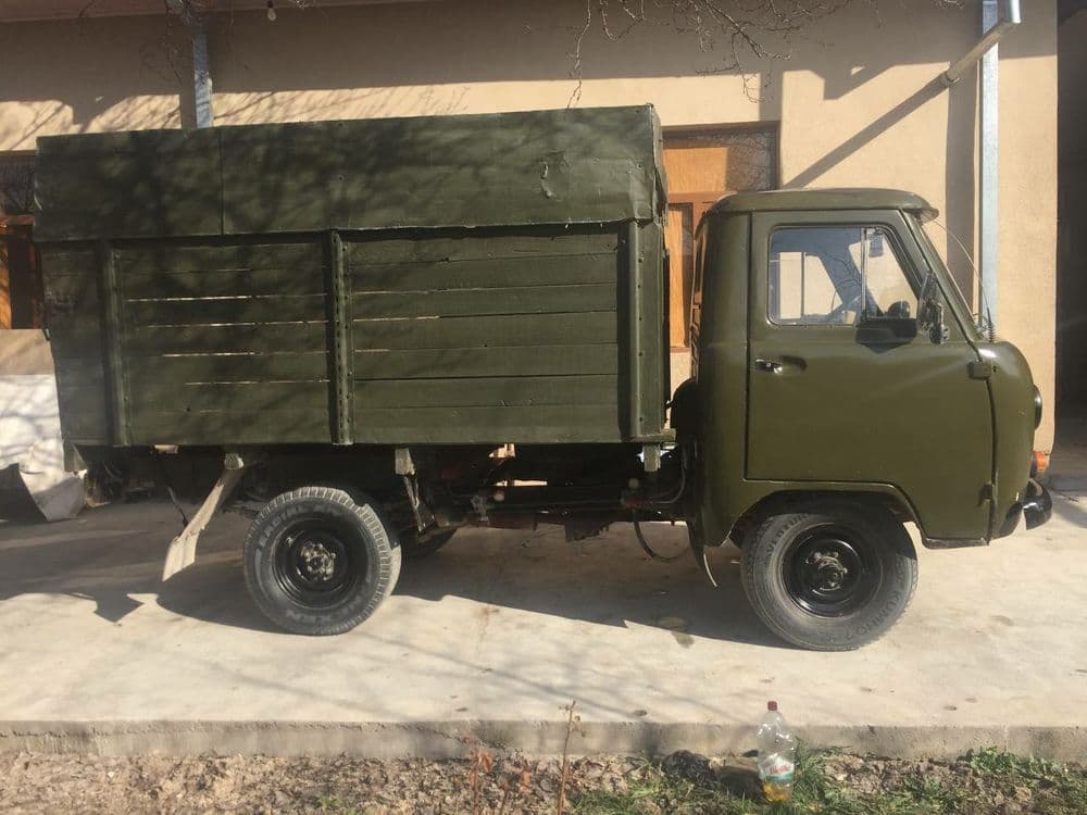 Уазик 3303 грузовой Сотилади — 2