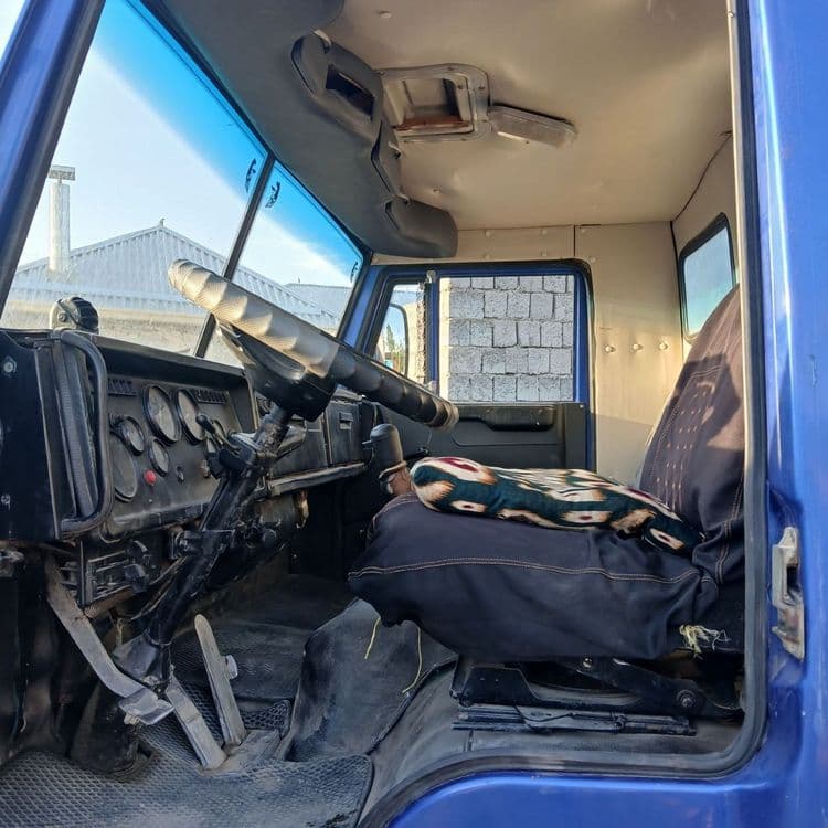 Kamaz selxoz sotiladi — 2